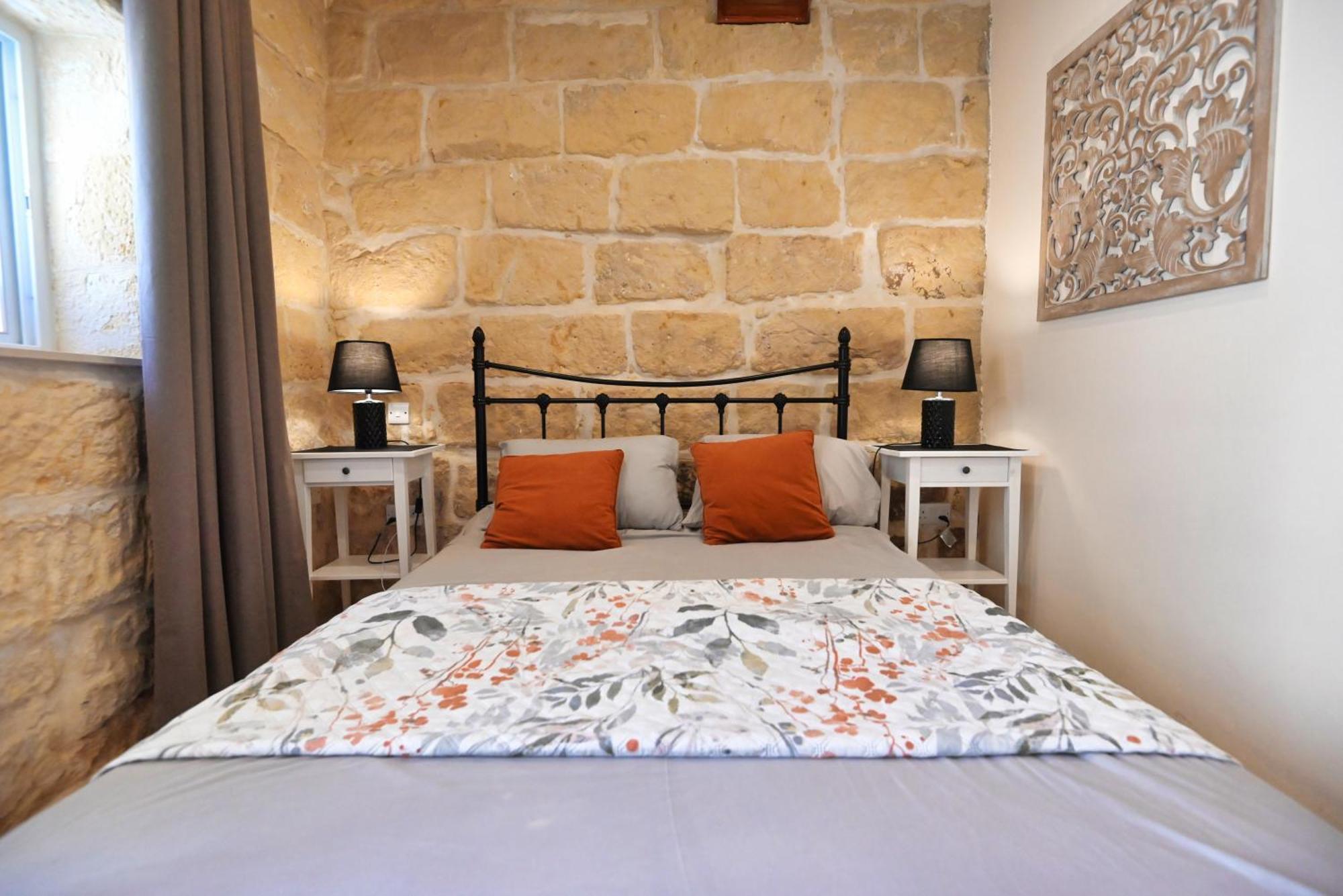 The Cloisters Bed & Breakfast Xaghra