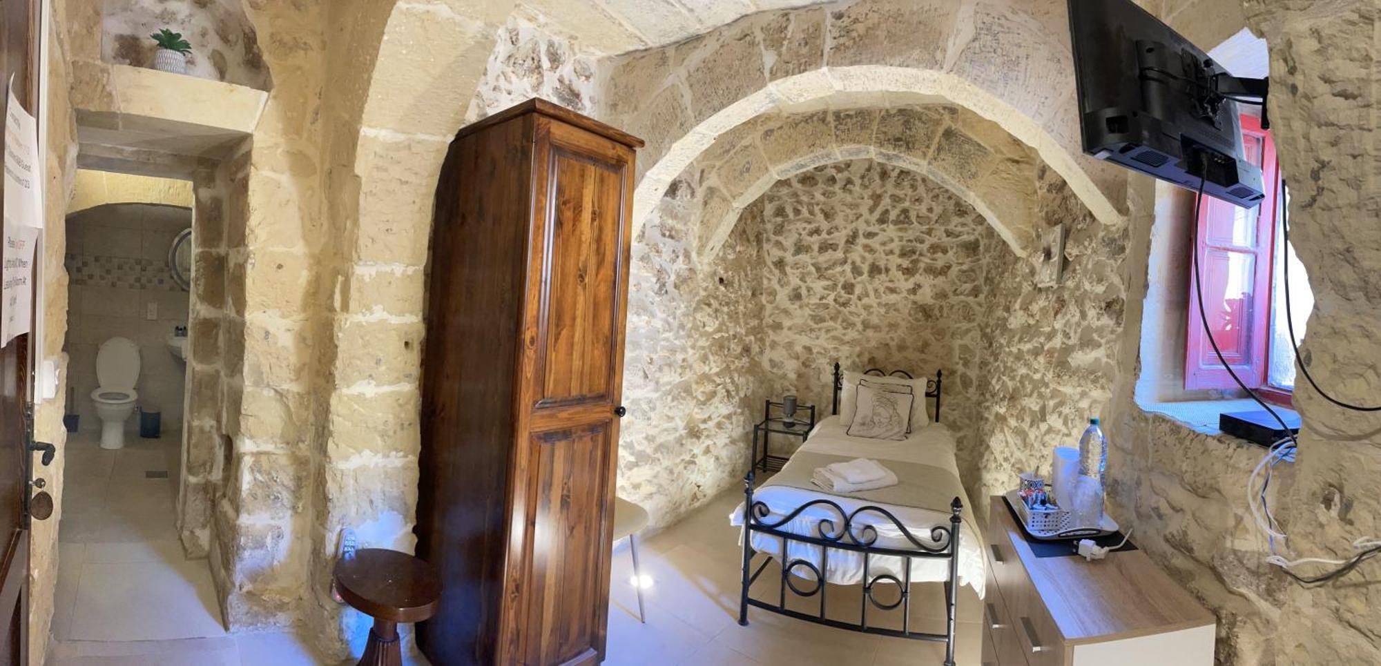 Bed & Breakfast The Cloisters Xaghra